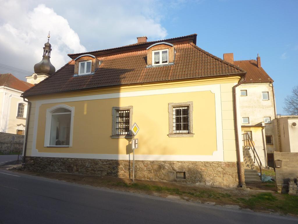 Guest House U Zlateho Jelena Zinkovy Ngoại thất bức ảnh